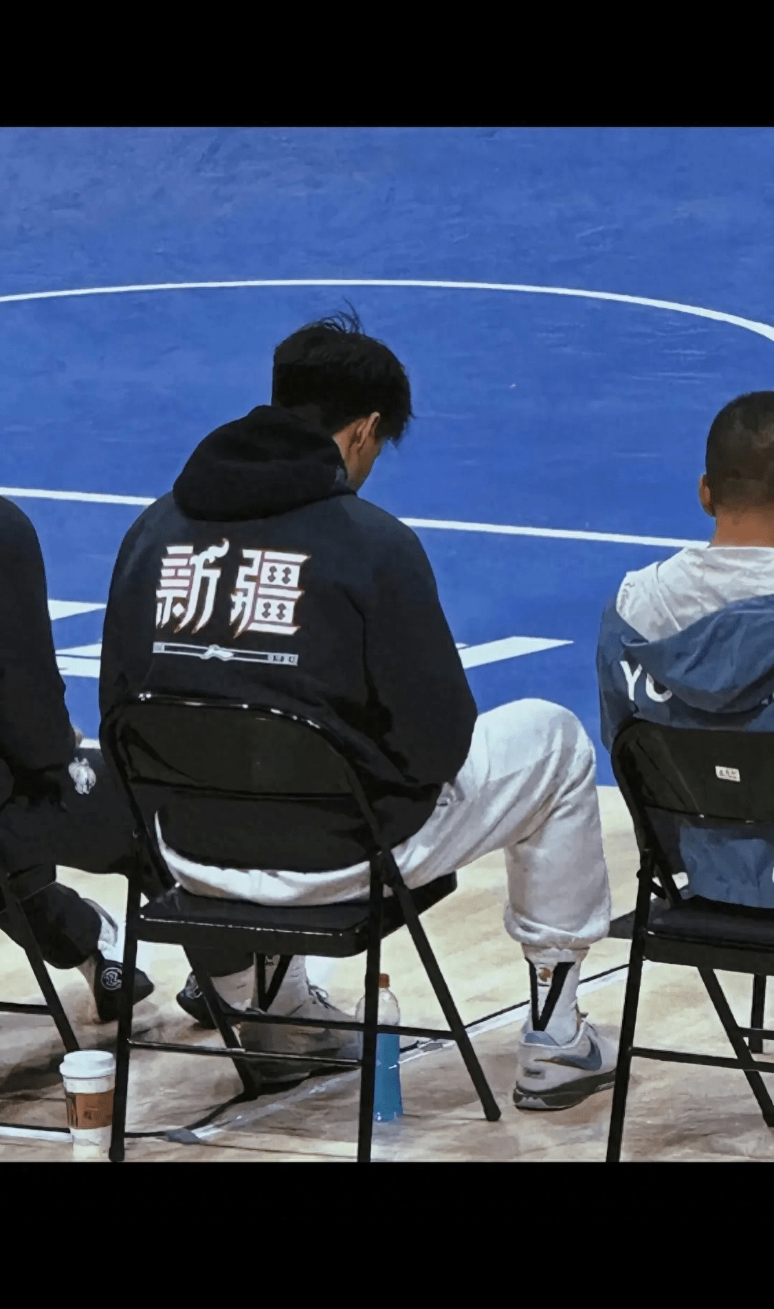 开云中国-赛前新疆广汇备战CBA常规赛；复出首秀细节曝光；更衣室稳定；医务组通报恢复的简单介绍