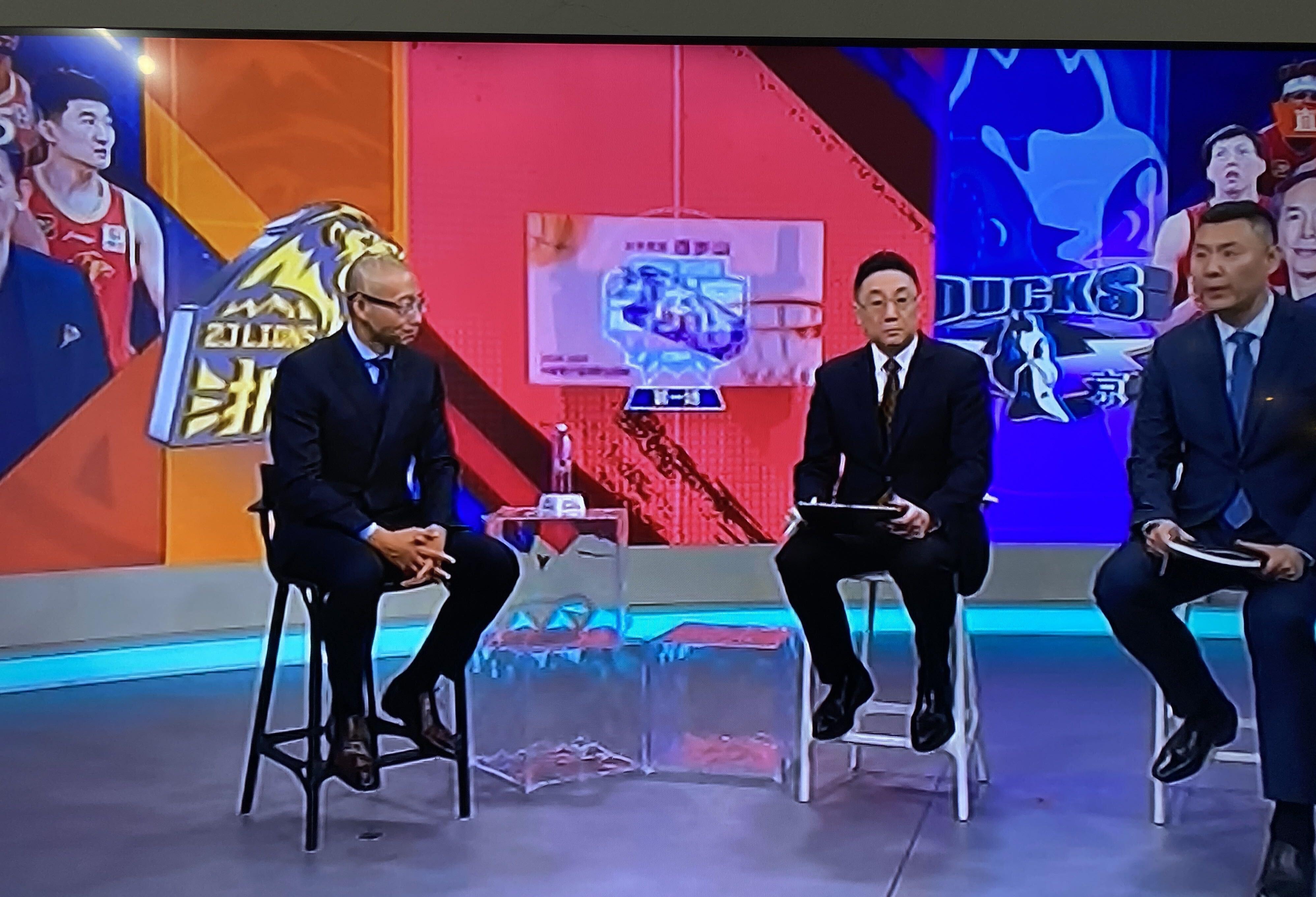 开云-赛地聚焦——CBA常规赛冲刺阶段热度飙升；AC米兰官宣签约；气氛紧张；轮换策略成焦点的简单介绍